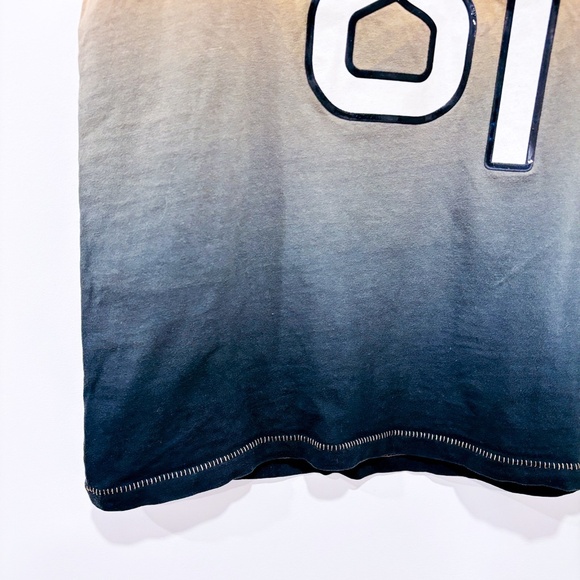 GUESS Brown ombré logo T-shirt | Jamey crew neck short sleeve | Small * - Picture 5 of 9